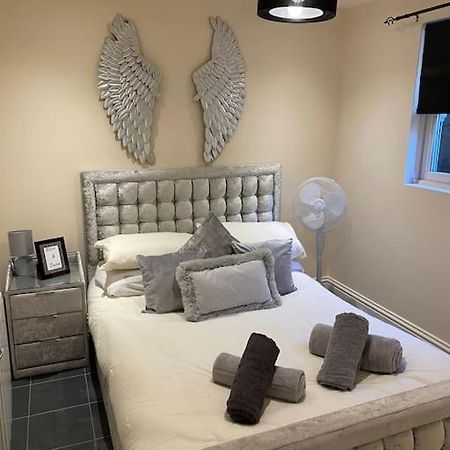 Apartmán Flat 3 Meadow View Cozy Getaway Hurst Exteriér fotografie