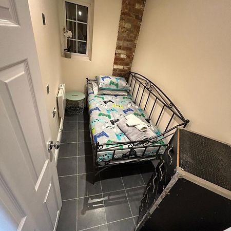 Apartmán Flat 3 Meadow View Cozy Getaway Hurst Exteriér fotografie